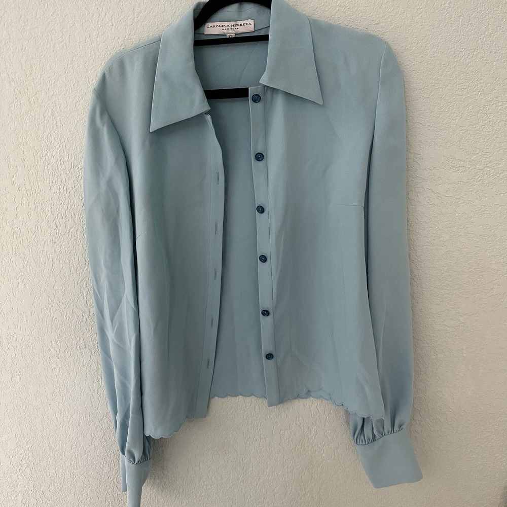 CAROLINA HERRERA Scalloped Long Sleeve Button Down Silk Shirt Blue Size 12